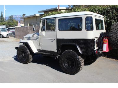 1965 TOYOTA LANDCRUISER FJ40