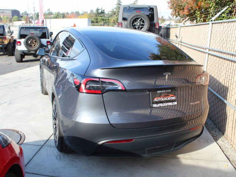 2023 Tesla Model Y Performance Sport