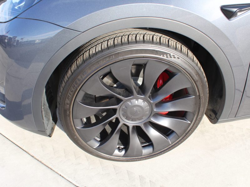 2023 Tesla Model Y Performance Sport